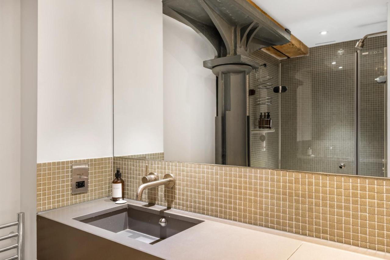 Luxury 2 Bed In Historic Royal William Yard